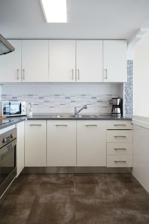 סאלו Uhc Acantilados Family Apartments מראה חיצוני תמונה